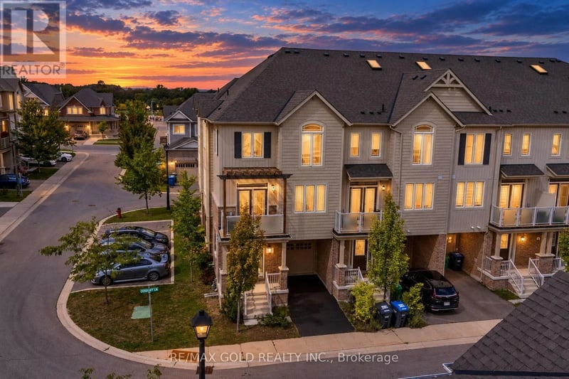 2 Cosbury Lane, Caledon, Ontario, L7C4H2, Caledon, Ontario — photo 1 of 5