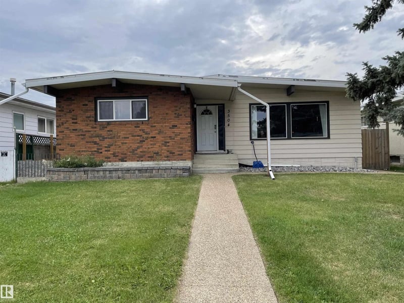 3504 106 ST NW, Edmonton, Alberta, T6J1A4, Edmonton, Alberta — photo 1 of 5