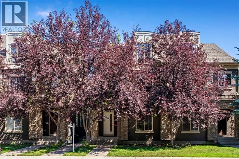 1918 36 Street Southwest, Calgary, Alberta, T3K3K6, Calgary, Alberta — photo 1 of 5