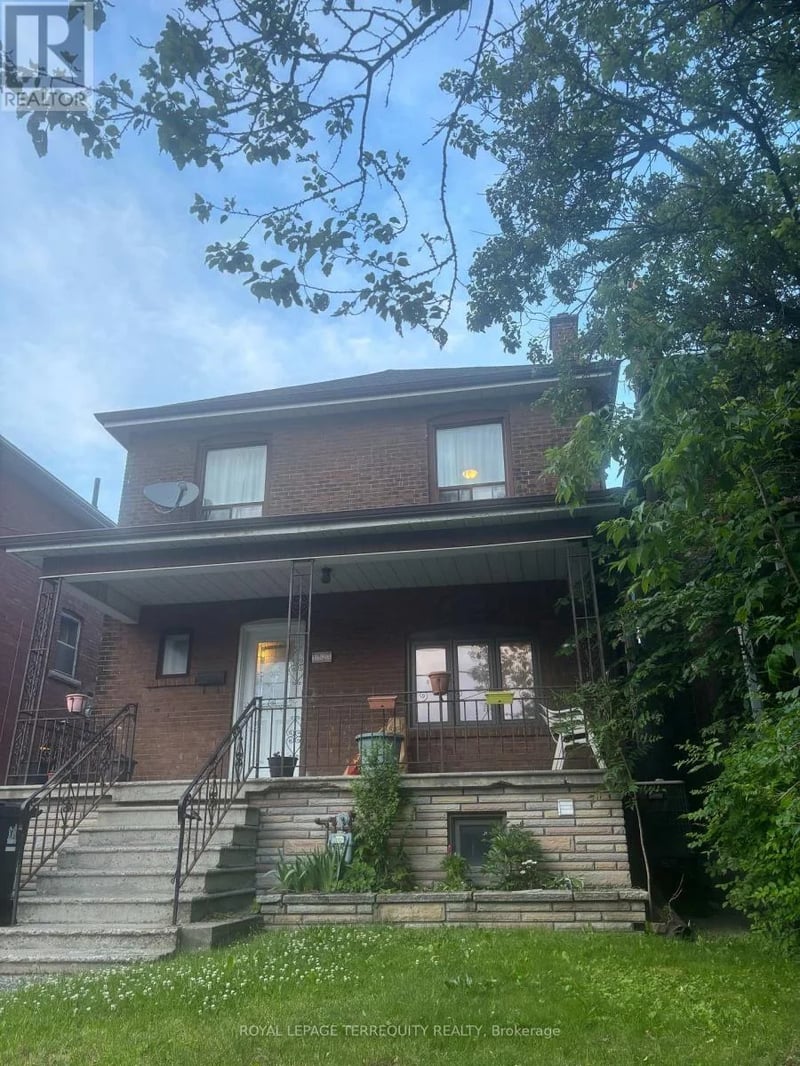 #Lower 1527 Dufferin Street, Toronto (Corso Italia-Davenport), Ontario, M6H3L5, Toronto (Corso Italia-Davenport), Ontario — photo 1 of 5