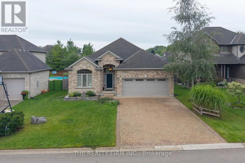 46 Ashwood Crescent, Middlesex Centre (Ilderton), Ontario, N0M2A0, Middlesex Centre (Ilderton), Ontario — photo 1 of 5