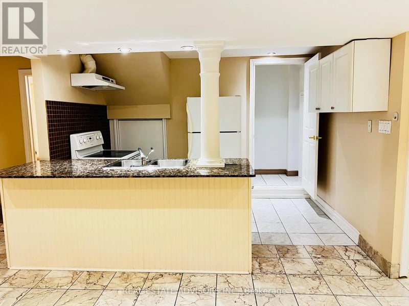 2 Adam Ernst Basement Court, Vaughan (Vellore Village), Ontario, L4H2S5, Vaughan (Vellore Village), Ontario — photo 1 of 5