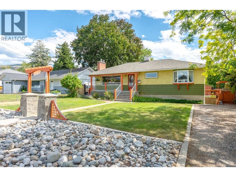 76 Huth Avenue, Penticton, British Columbia, V2A2Z8, Penticton, British Columbia — photo 1 of 5