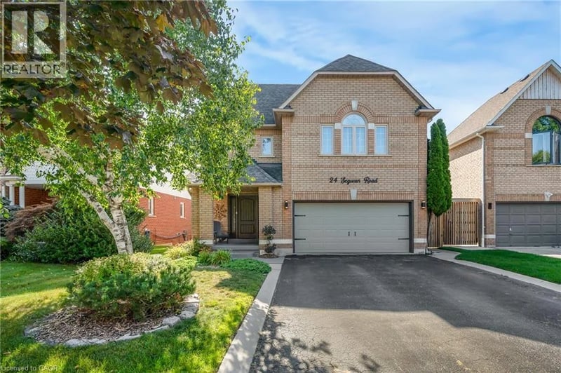 24 SEGWUN Road, Waterdown, Ontario, L8B0K2, Waterdown, Ontario — photo 1 of 5