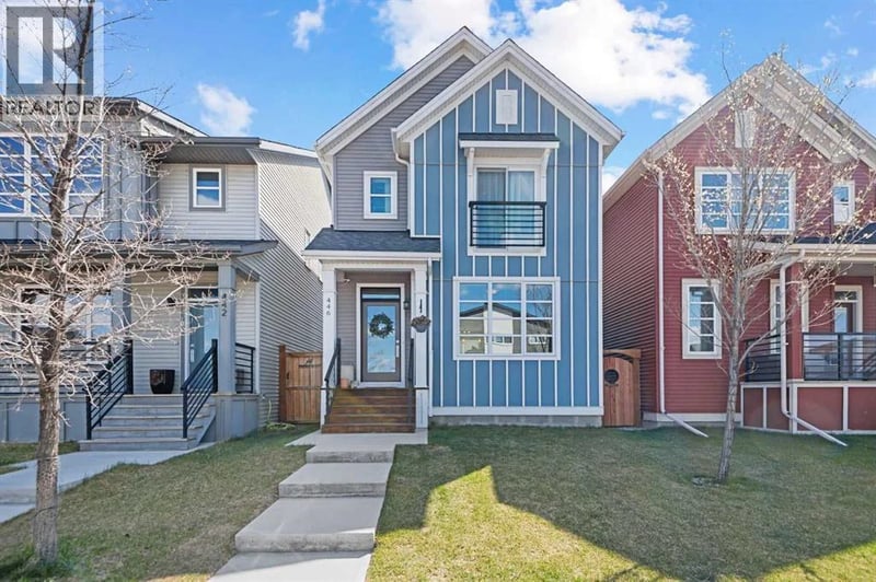 446 Walgrove Way Southeast, Calgary, Alberta, T2X4E9, Calgary, Alberta — photo 1 of 5