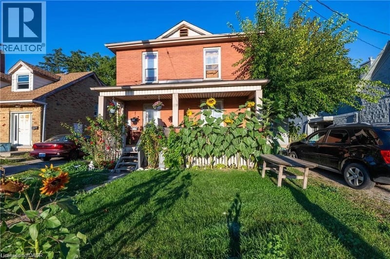 229 WATER Street North, Cambridge, Ontario, N1R3B9, Cambridge, Ontario — photo 1 of 5