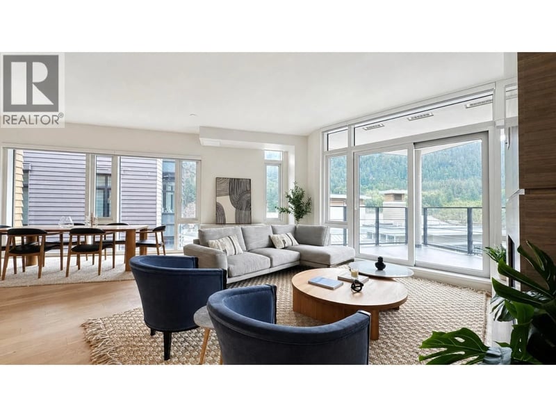 #501 6687 NELSON Avenue, West Vancouver, British Columbia, V7W2B2, West Vancouver, British Columbia — photo 1 of 5