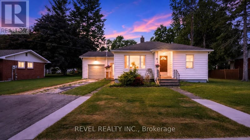 91 Lamila Street, Chatham-Kent, Ontario, N0P2K0, Chatham-Kent, Ontario — photo 1 of 5