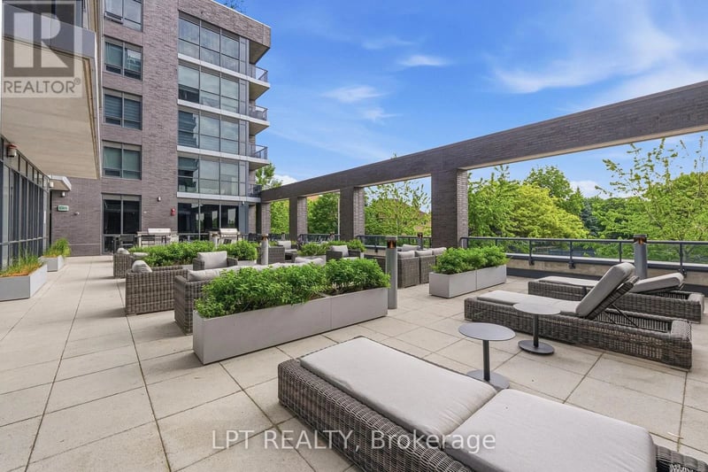 #709 10 Gibbs Road, Toronto (Islington-City Centre West), Ontario, M9B0E2, Toronto (Islington-City Centre West), Ontario — photo 1 of 5