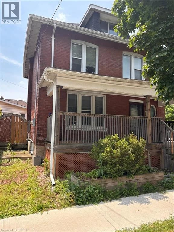47 GREY Street, Brantford, Ontario, N3T2T1, Brantford, Ontario — photo 1 of 5