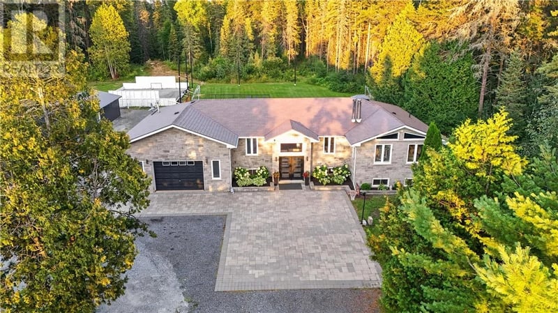 3416 Martin Road, Blezard Valley, Ontario, P0M1E0, Blezard Valley, Ontario — photo 1 of 5