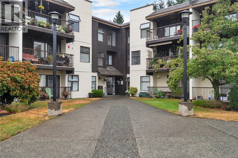 #113 585 Dogwood Street South, Campbell River, British Columbia, V9W6T6, Campbell River, British Columbia — photo 1 of 5