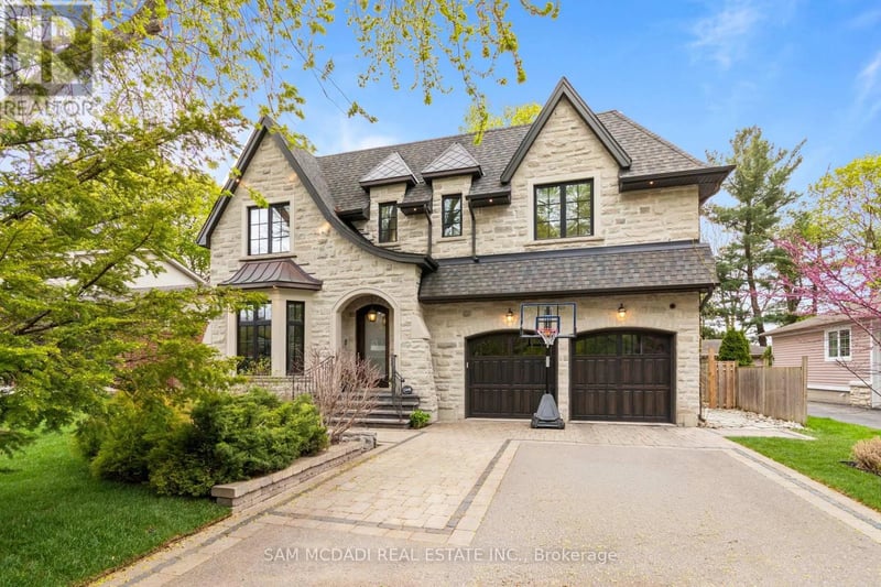 1134 Welwyn Drive, Mississauga (Clarkson), Ontario, L5J3J3, Mississauga (Clarkson), Ontario — photo 1 of 5