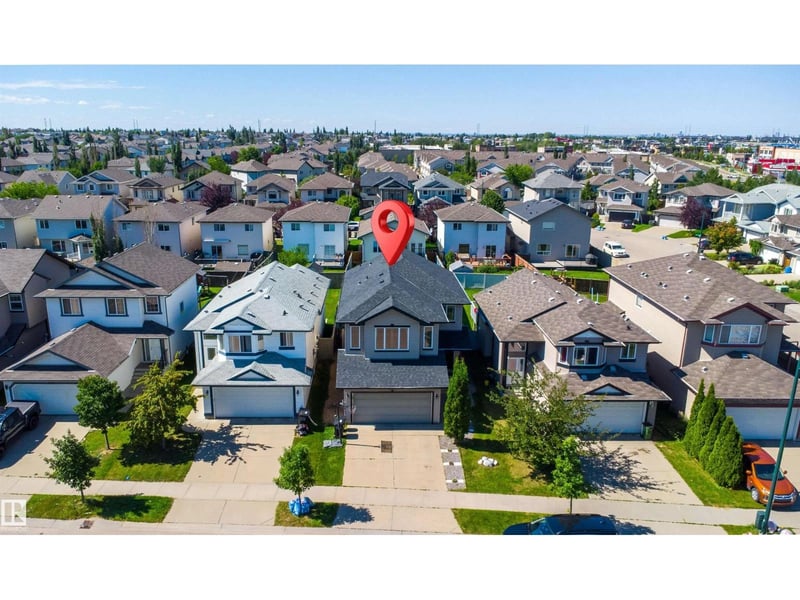 3760 12 ST NW, Edmonton, Alberta, T6T0E5, Edmonton, Alberta — photo 1 of 5