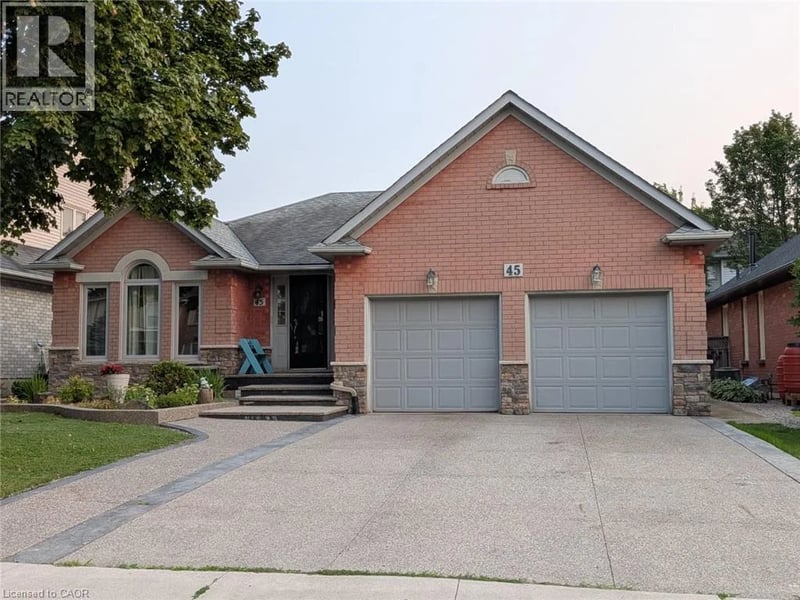#Upper 45 CASWELL Drive, Hamilton, Ontario, L9C7N3, Hamilton, Ontario — photo 1 of 5