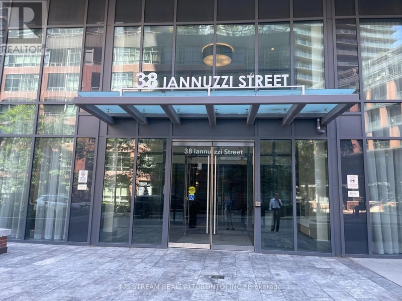 #207 38 Iannuzzi Street, Toronto (Niagara), Ontario, M5V0S2, Toronto (Niagara), Ontario — photo 1 of 5