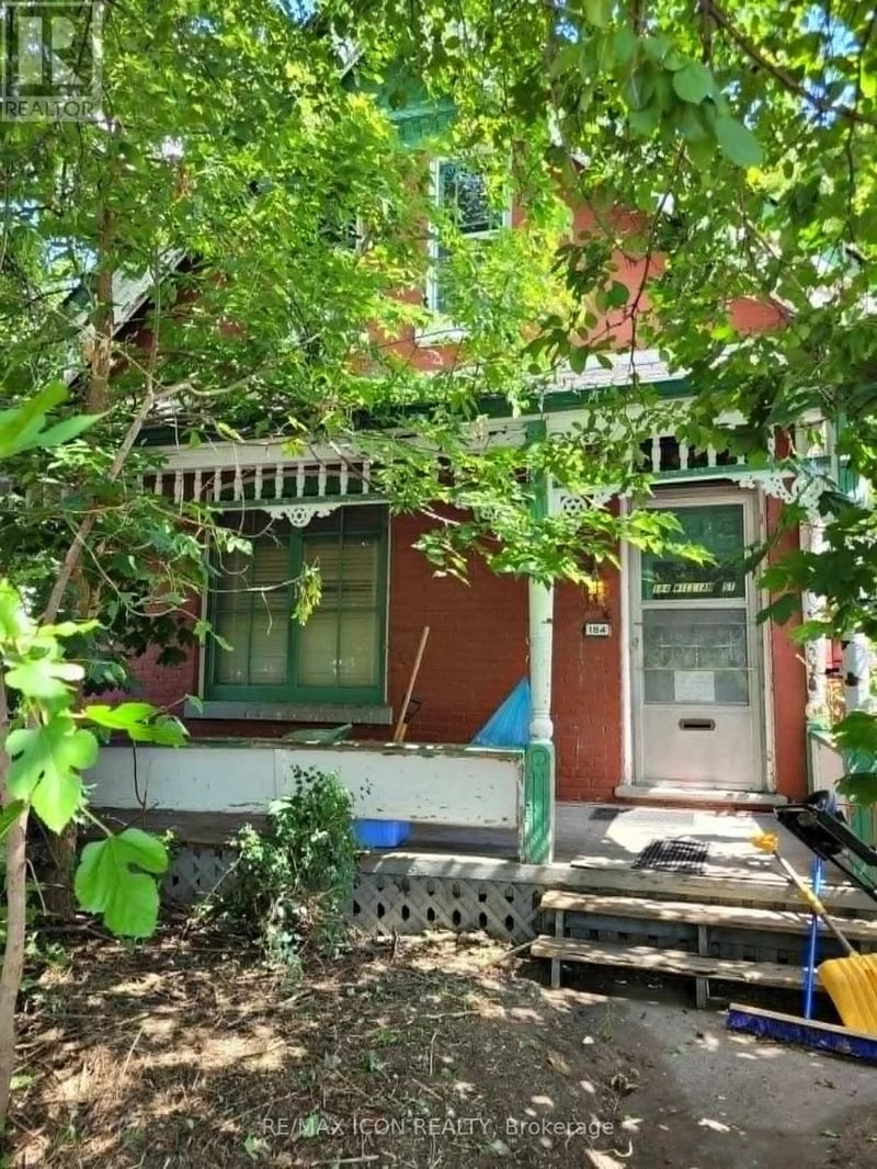 184 William Street, London East (East K), Ontario, N6B3B7, London East (East K), Ontario — photo 1 of 5