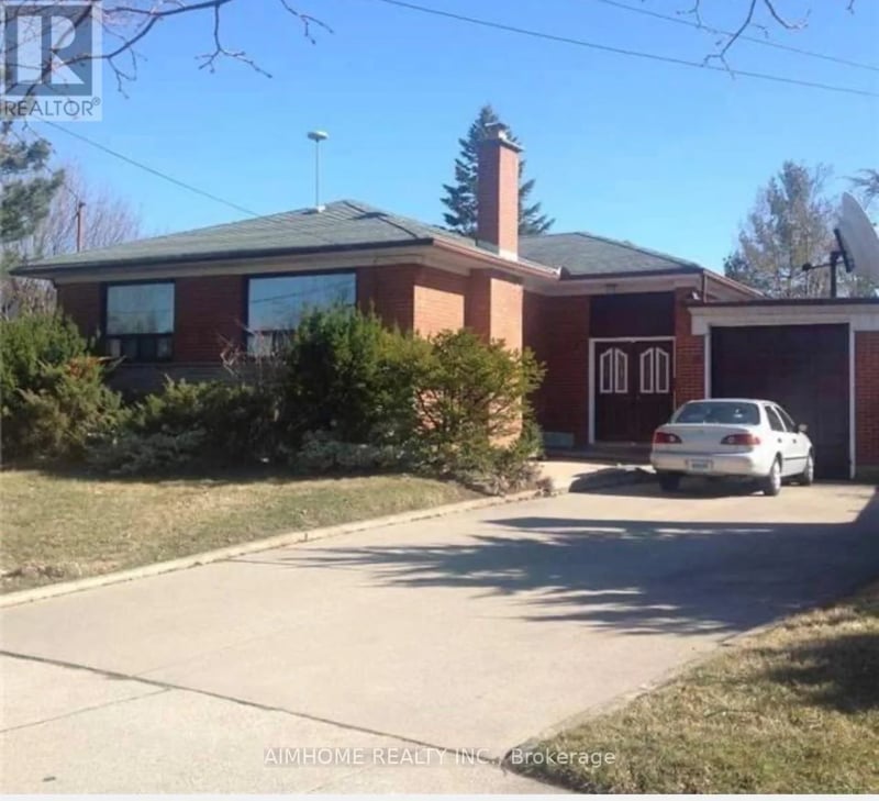 430 Wildwood Drive, Oakville (WO West), Ontario, L6K1T7, Oakville (WO West), Ontario — photo 1 of 5