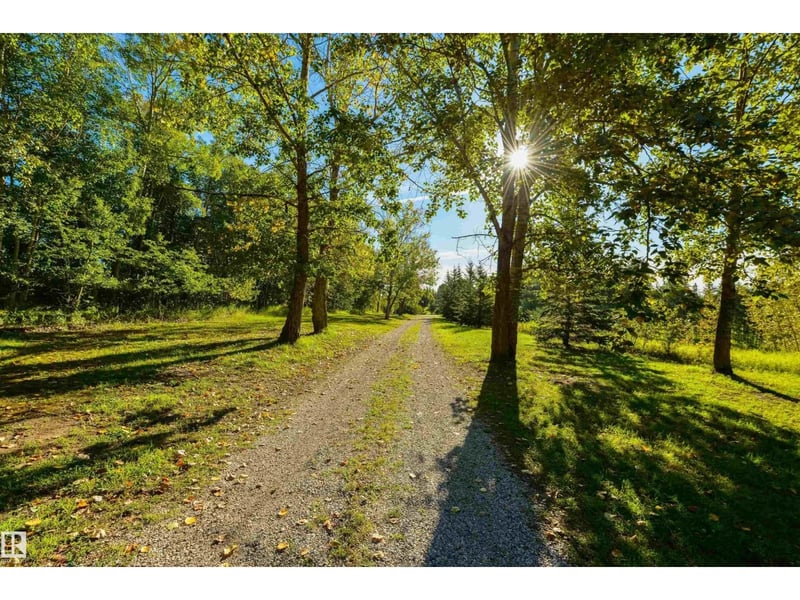 #4 2103 TWP ROAD 525 B, Rural Parkland County, Alberta, T7Y2L4, Rural Parkland County, Alberta — photo 1 of 5