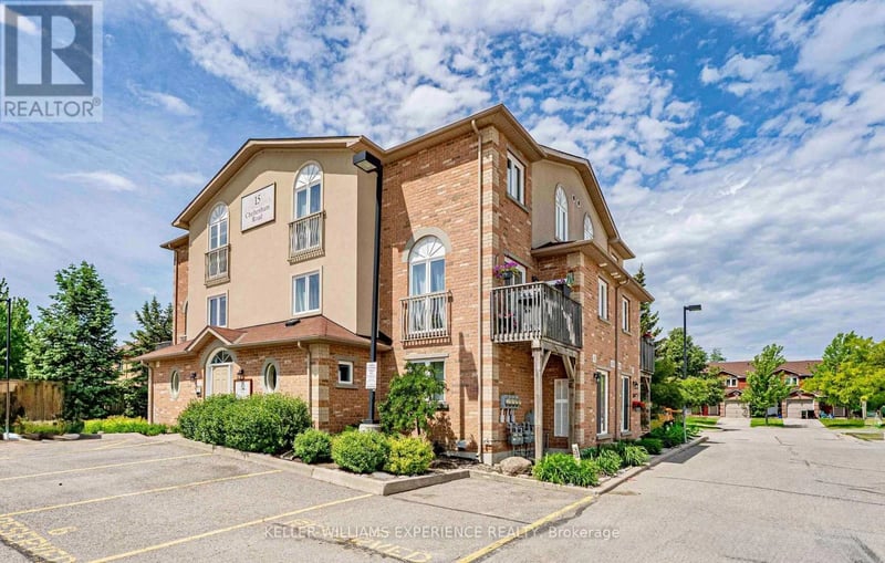 #8 15 Cheltenham Road, Barrie (Georgian Drive), Ontario, L4M0E7, Barrie (Georgian Drive), Ontario — photo 1 of 5