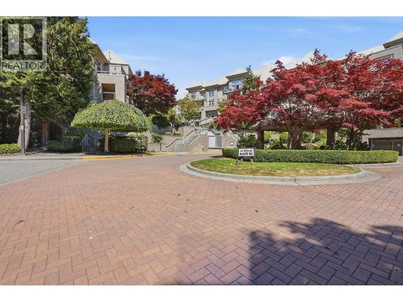 #409A 301 MAUDE Road, Port Moody, British Columbia, V3H5B1, Port Moody, British Columbia — photo 1 of 5