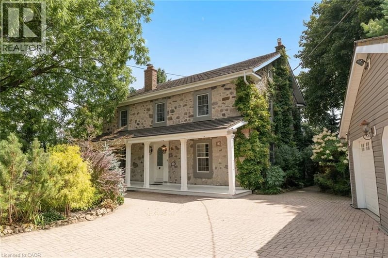 164 FISHER MILLS Road, Cambridge, Ontario, N3C1E2, Cambridge, Ontario — photo 1 of 5