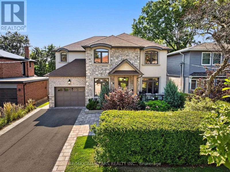 30 St Quentin Avenue, Toronto (Cliffcrest), Ontario, M1M2M8, Toronto (Cliffcrest), Ontario — photo 1 of 5