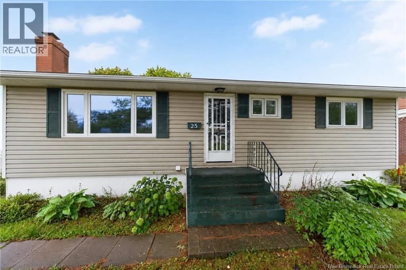 25 Poirier, Moncton, New Brunswick, E1C7R9, Moncton, New Brunswick — photo 1 of 5