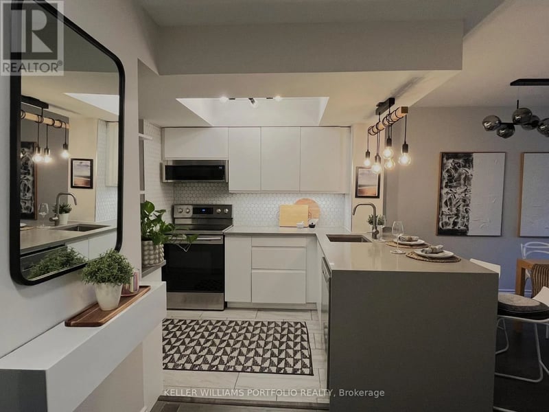 #539 222 The Esplanade Street, Toronto (Waterfront Communities), Ontario, M5A4M8, Toronto (Waterfront Communities), Ontario — photo 1 of 5