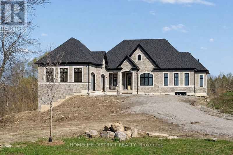 32 Ormiston Street, Clarington, Ontario, L0B1J0, Clarington, Ontario — photo 1 of 5
