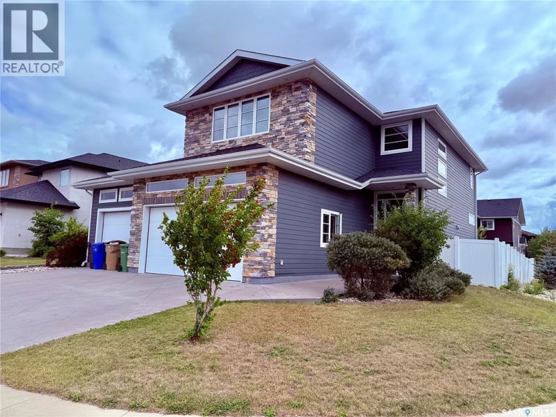 3633 GREEN WATER DRIVE, Regina, Saskatchewan, S4V1R3, Regina, Saskatchewan — photo 1 of 5
