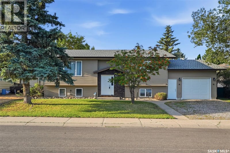 525 Wilken CRESCENT W, Warman, Saskatchewan, S0K4S0, Warman, Saskatchewan — photo 1 of 5