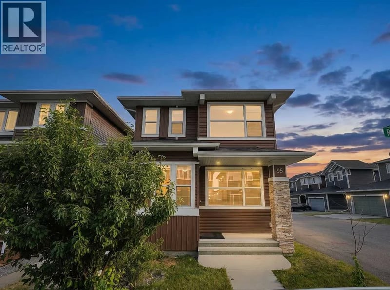 95 Redstone Park Northeast, Calgary, Alberta, T3N0P7, Calgary, Alberta — photo 1 of 5