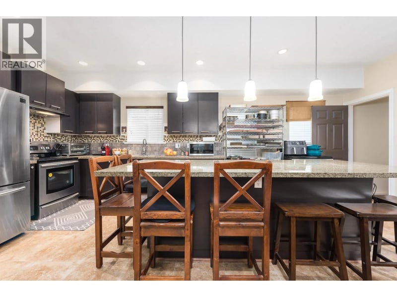 22106 LEMON Avenue, Richmond, British Columbia, V6V3C4, Richmond, British Columbia — photo 1 of 5