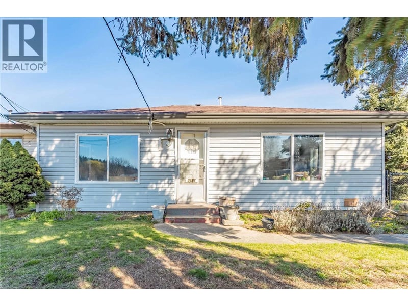 3156 Woodsdale Road, Lake Country, British Columbia, V4V1X8, Lake Country, British Columbia — photo 1 of 5