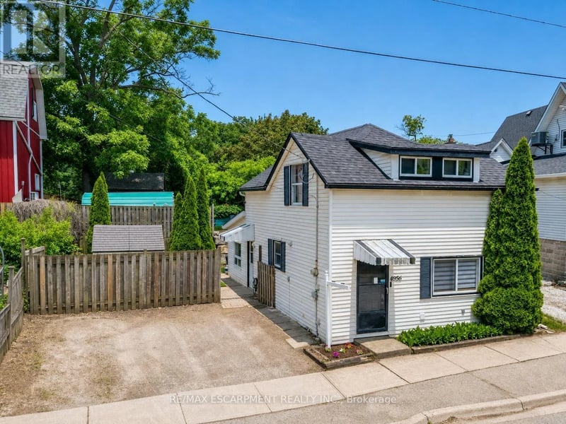 4956 Beam Street, Lincoln (Beamsville), Ontario, L3J0K2, Lincoln (Beamsville), Ontario — photo 1 of 5