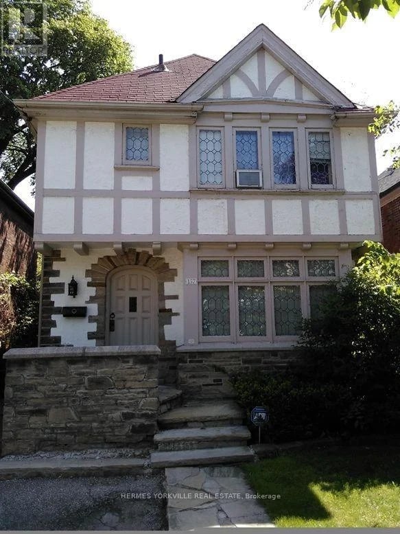 157 Chiltern Hill Road, Toronto (Humewood-Cedarvale), Ontario, M6C3C3, Toronto (Humewood-Cedarvale), Ontario — photo 1 of 4