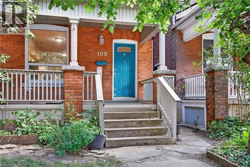 109 GLADSTONE Avenue, Hamilton, Ontario, L8M2H8, Hamilton, Ontario — photo 1 of 5