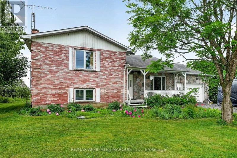 20474 Concession 8 Road, South Glengarry, Ontario, K0C1L0, South Glengarry, Ontario — photo 1 of 5