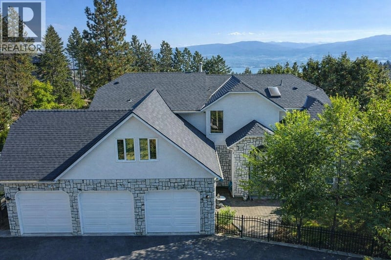 1465 West Kelowna Road, West Kelowna, British Columbia, V1Z3L2, West Kelowna, British Columbia — photo 1 of 5