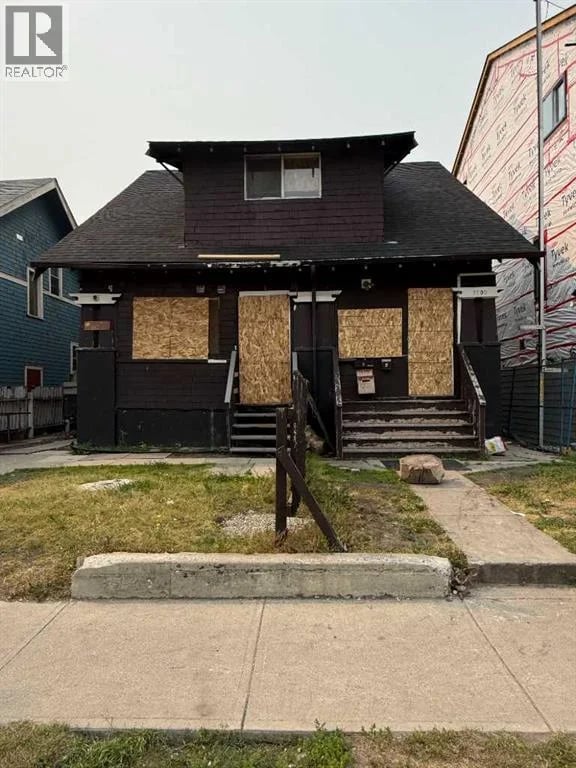 1703 12 Avenue Southwest, Calgary, Alberta, T3C0R5, Calgary, Alberta — photo 1 of 4
