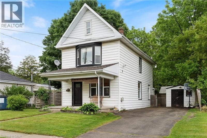 17 BERTHA Street, Simcoe, Ontario, N3Y3M6, Simcoe, Ontario — photo 1 of 5