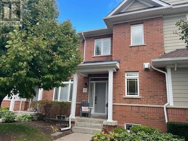 29 NORTH MAPLE Street, Collingwood, Ontario, L9Y0J3, Collingwood, Ontario — photo 1 of 5