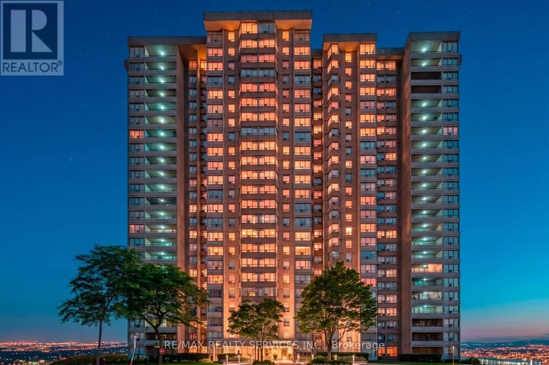 #1106 30 Malta Avenue, Brampton (Fletcher's Creek South), Ontario, L6Y4S5, Brampton (Fletcher's Creek South), Ontario — photo 1 of 5