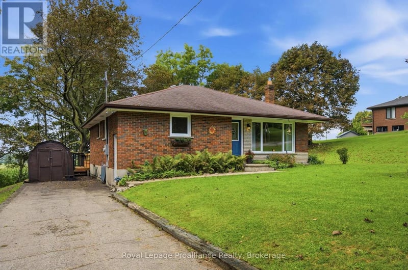 8161 Danforth Road West, Hamilton Township, Ontario, K9A0N9, Hamilton Township, Ontario — photo 1 of 5