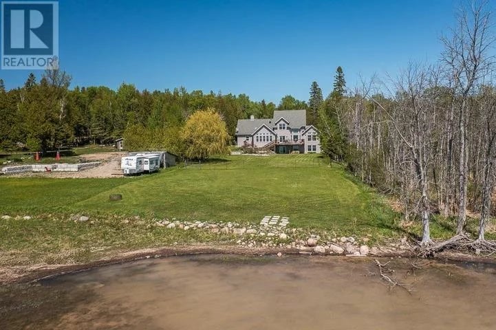 3515 Huron Line RD, Jocelyn Township, Richards Landing, St. Joseph Island, Ontario, P0R1J0, Richards Landing, St. Joseph Island, Ontario — photo 1 of 5
