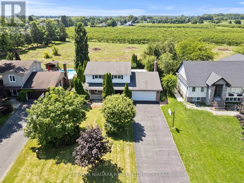 21 Garrison Village Drive, Niagara-on-the-Lake (Town), Ontario, L0S1J0, Niagara-on-the-Lake (Town), Ontario — photo 1 of 5