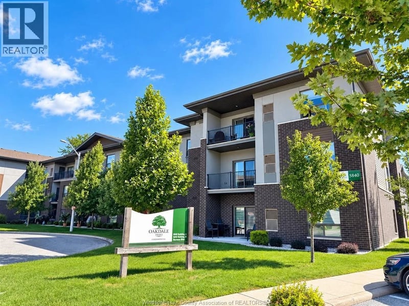 #306 5840 NEWMAN Boulevard, LaSalle, Ontario, N9J0E3, LaSalle, Ontario — photo 1 of 5