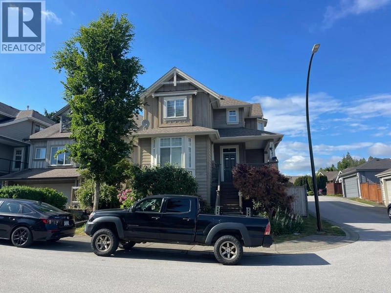 23647 112A Avenue, Maple Ridge, British Columbia, V2W0C8, Maple Ridge, British Columbia — photo 1 of 5
