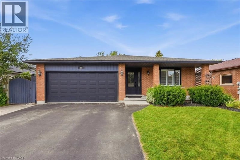 60 EBYDALE Drive, Kitchener, Ontario, N2A3N8, Kitchener, Ontario — photo 1 of 5
